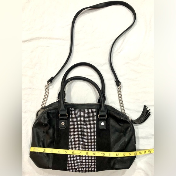 🛍STEVE MADDEN Black w/rhinestone studed bag/crossbody size15x10 good cond - Picture 6 of 9